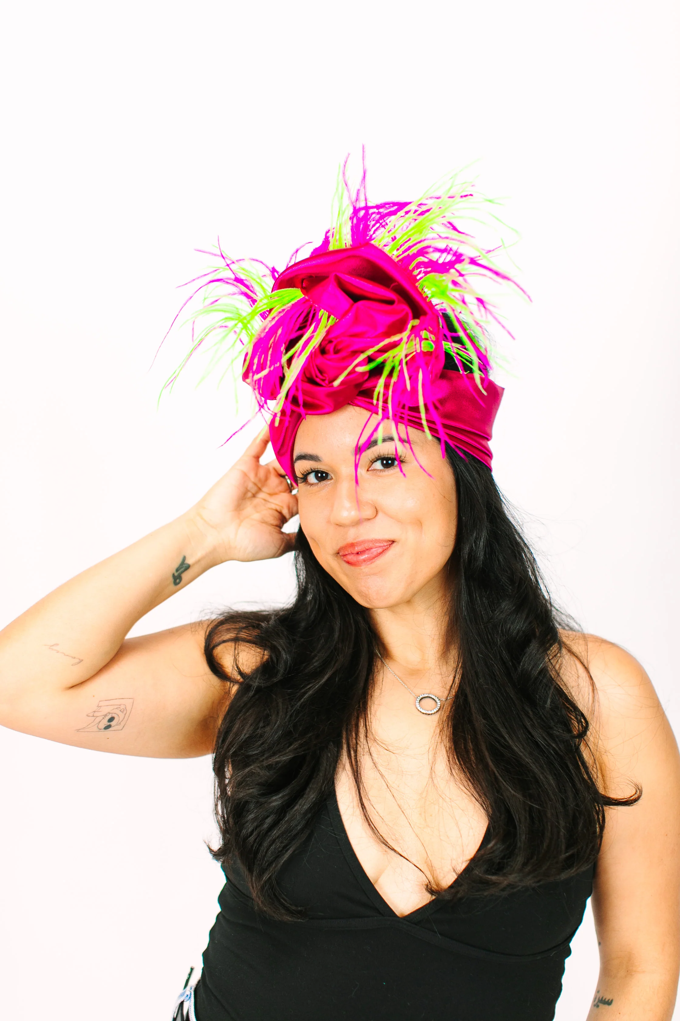 Fuchsia Lame With Pink & Green Ostrich Feathers - Image 6